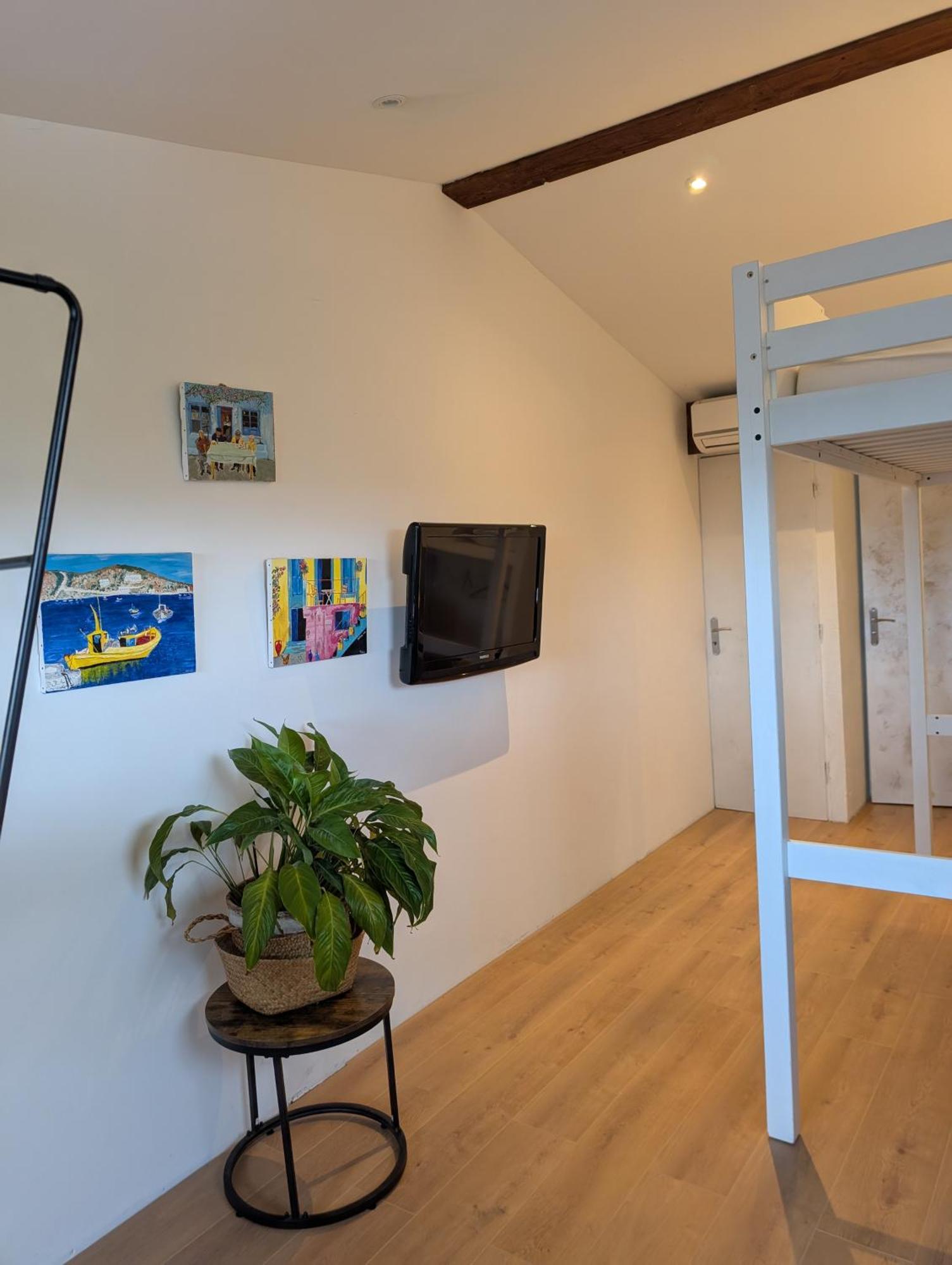 Studio Independant Tout Equipe Saint-Marcel-sur-Aude Luaran gambar